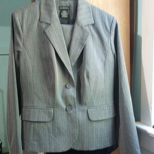 George Gray Structured Blazer with Notched Lapel